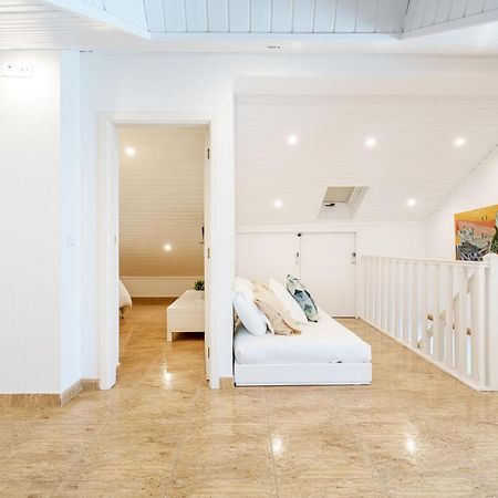 Charming Nazare Apartment-1 Minute To The Beach Luaran gambar