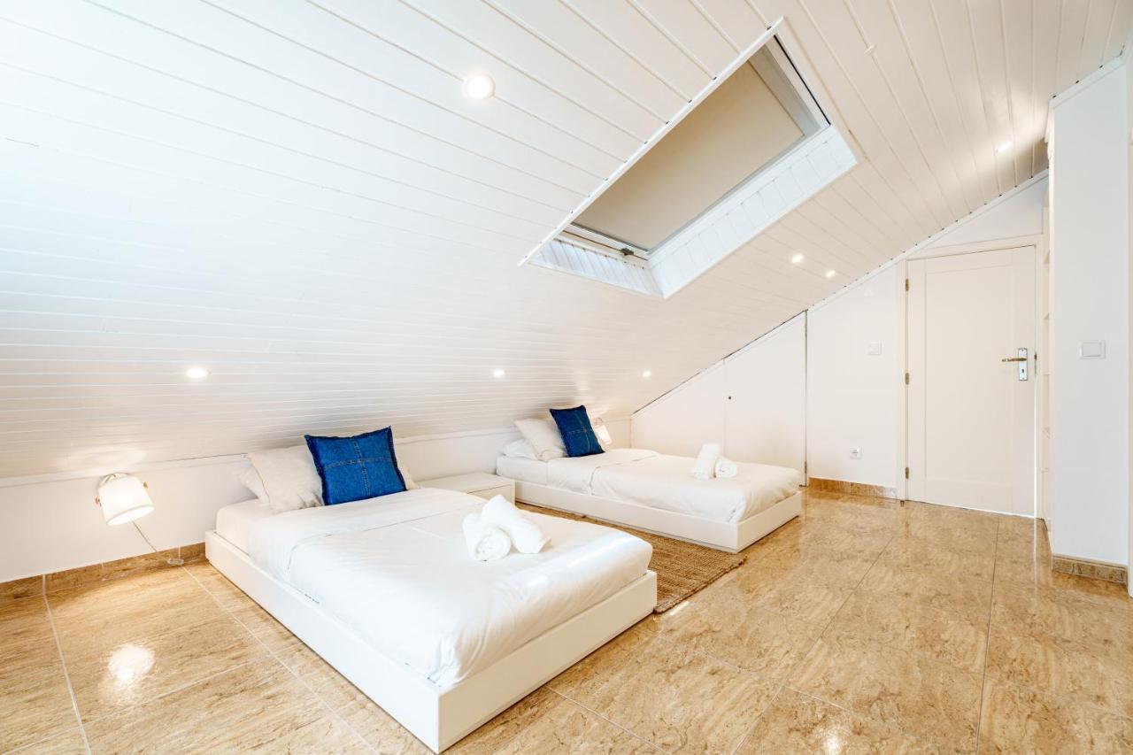 Charming Nazare Apartment-1 Minute To The Beach Luaran gambar