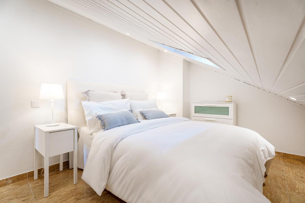 Charming Nazare Apartment-1 Minute To The Beach Luaran gambar