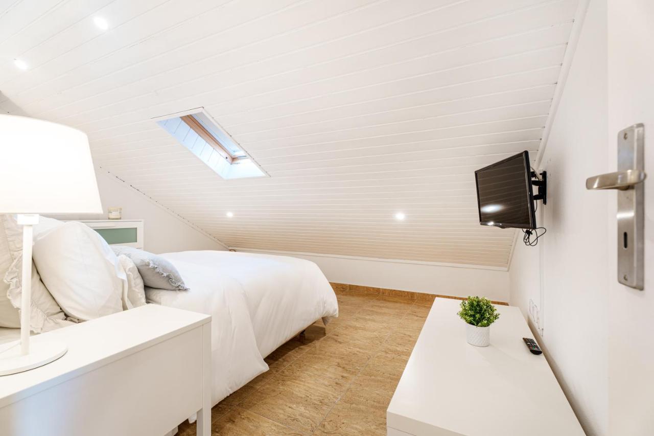 Charming Nazare Apartment-1 Minute To The Beach Luaran gambar
