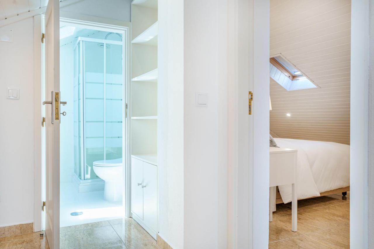 Charming Nazare Apartment-1 Minute To The Beach Luaran gambar