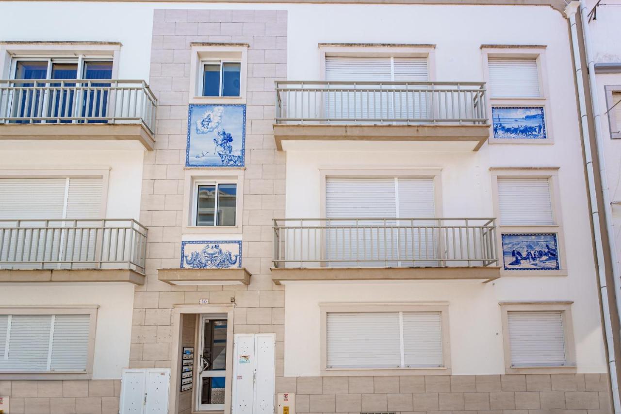 Charming Nazare Apartment-1 Minute To The Beach Luaran gambar