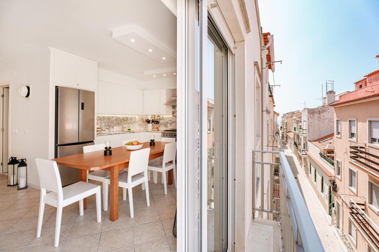 Charming Nazare Apartment-1 Minute To The Beach Luaran gambar